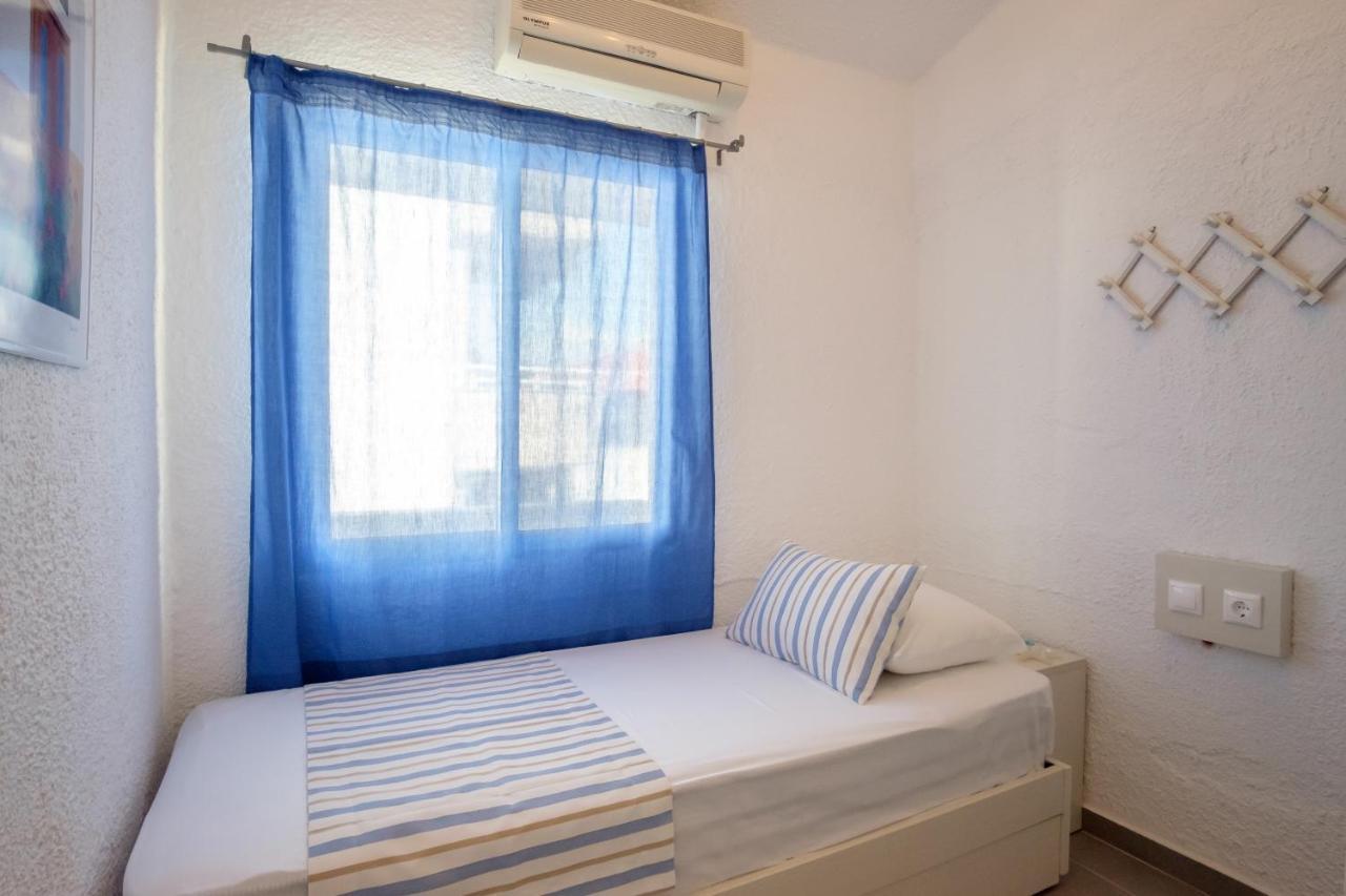 Blue Senses Apartments Сарти Экстерьер фото